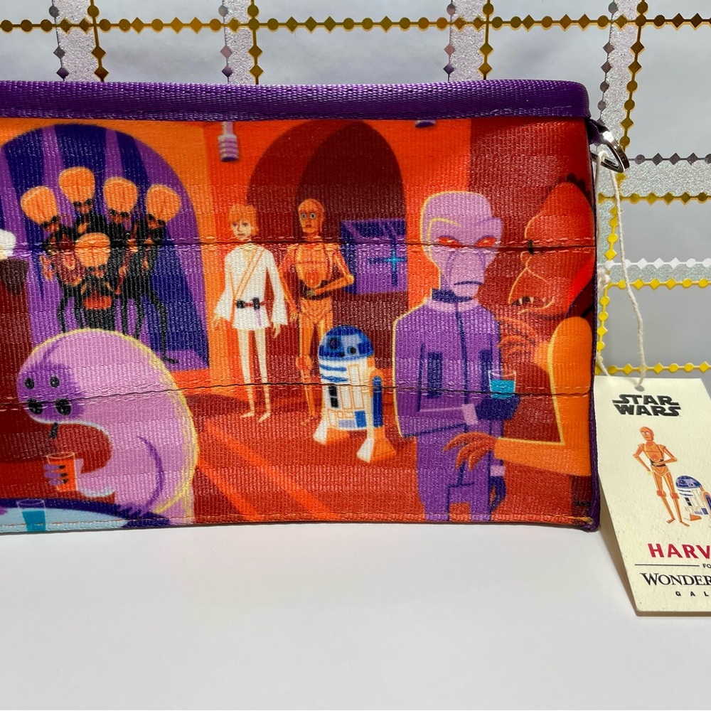 Disney Harveys SHAG Star Wars Cantina A Wretched Hive Crossbody Bag Purse‎